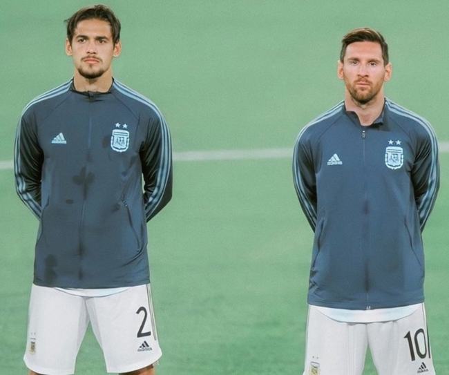 天空体育：曼联预计将向莱比锡正式报价谢什科