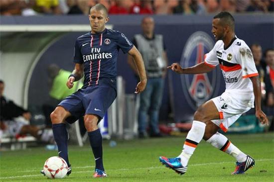 巴媒：菲利佩·路易斯的续约无进展，弗拉门戈开始考虑B计划（巴媒称菲利佩-路易斯续约停滞，弗拉门戈启动备选方案）