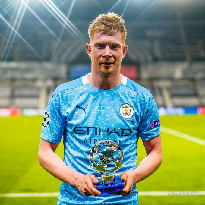 曼晚：曼联决定让莱昂先在青训梯队效力，以适应英格兰足球