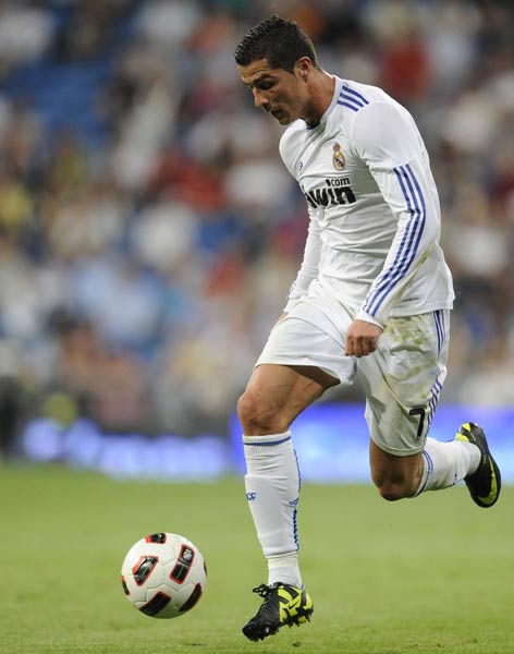 他的对抗比以前硬太多