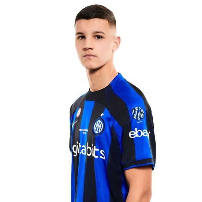 ATP总决赛第6日综述：辛纳小组赛3连胜，阿利亚西姆首进四强