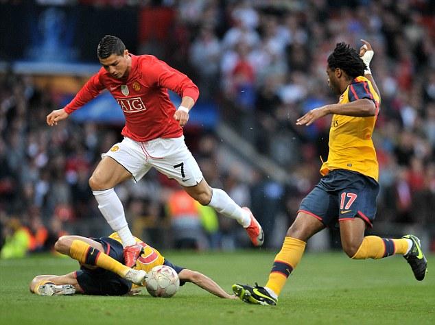 特罗萨德成为英超历史第5位进球达到50的比利时球员（特罗萨德成英超史上第5位比利时“50球先生”）