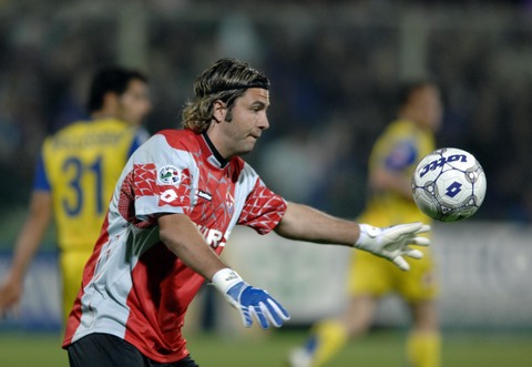 图片报：拜仁目前关注南美市场，考察了前锋拉扬和左后卫索萨