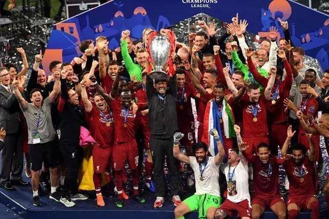 扎瓦拉球员：C罗是世界第二好的球员，本场比赛我们充满斗志（扎瓦拉球员：C罗位列世界第二，此战我们士气高涨）