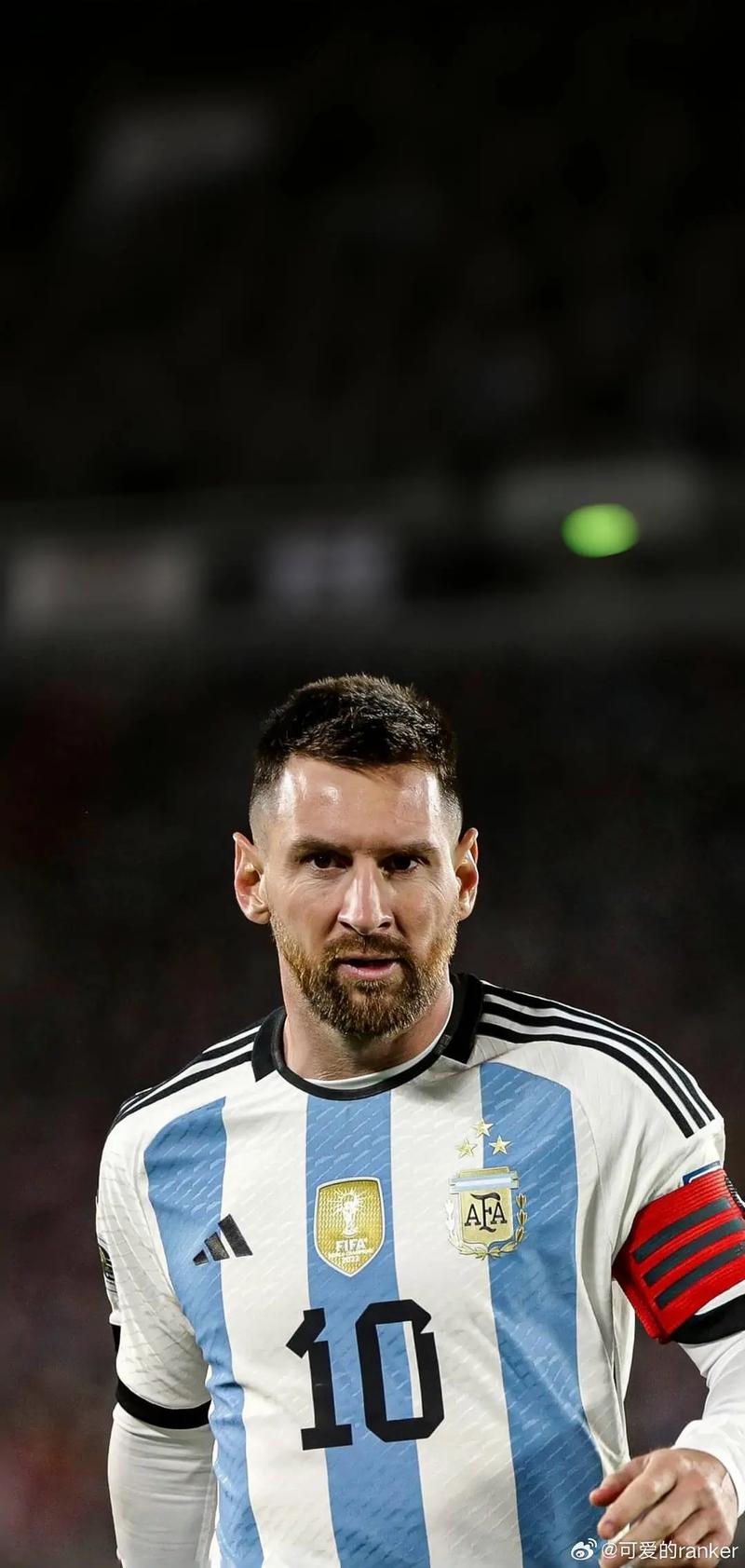 米兰主教练阿莱格里接受采访时表示：我期待冬季窗口的到来，我们会做合适的补强